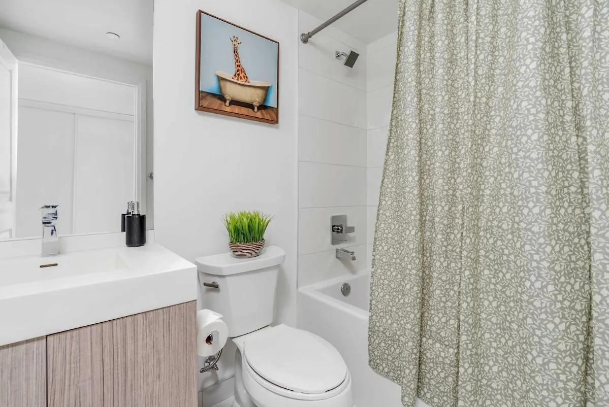 Apartment Chic Studio By Eaton Centre Toronto